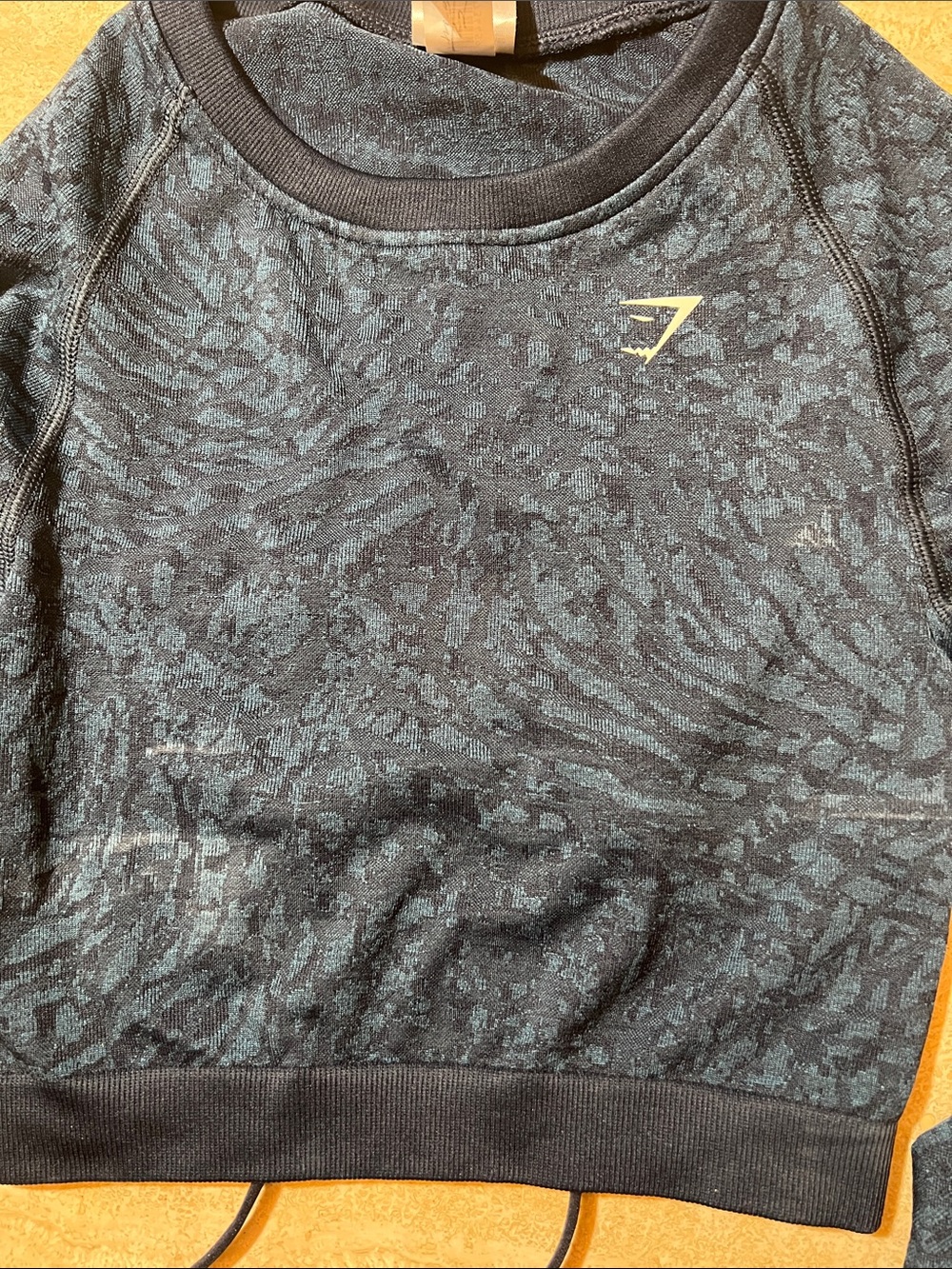 Gymshark Ladies Crewneck Sweatshirt in Black and Teal Pattern